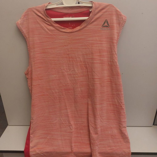 Reebok shirts pack of 3 like new, ideal for running and crossfit