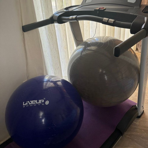 Kettler X treadmill like new, foldable