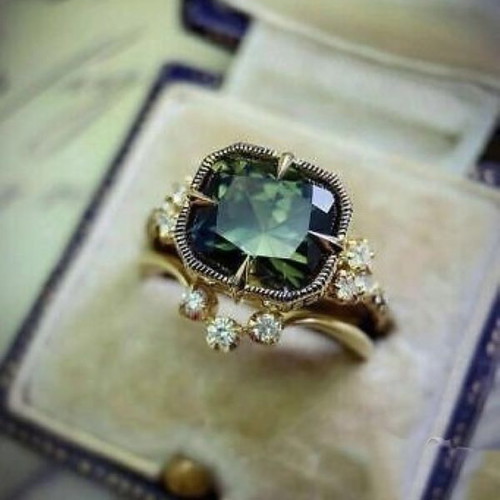 Set of two rings with peridot and white topaz, 18K gold plated, new