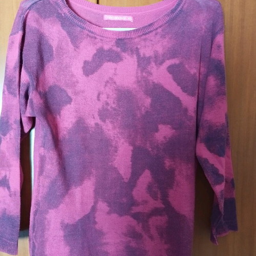 Terranova thin knitted shirt like new, pink and purple