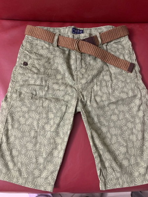 Nakutavake shorts with belt like new, green