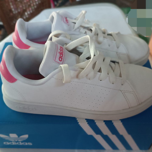 Adidas women's kids shoes size 35, used