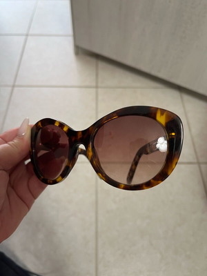 Tortoise sunglasses like new, brown