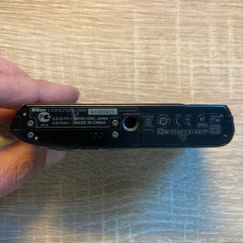 Nikon Coolpix 7X wide optical zoom used, needs repair