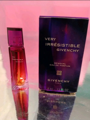 Givenchy Very Irresistible Sensual miniature new 5 ml Eau de Parfum