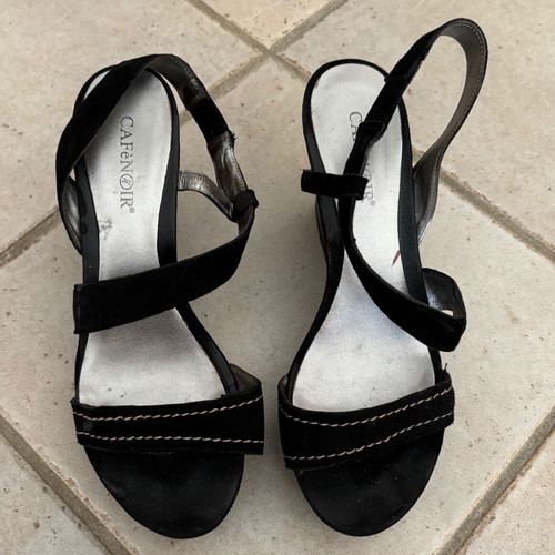 Cafe Noir platform shoes size 40 used, black suede, wooden platform