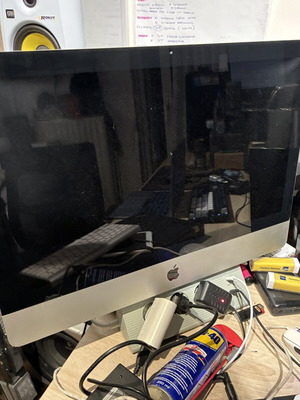 Apple iMac Late 2009 21.5 inch like new