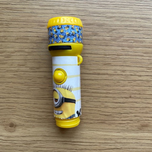 Minions flashlight used with 5 scenes from Despicable Me