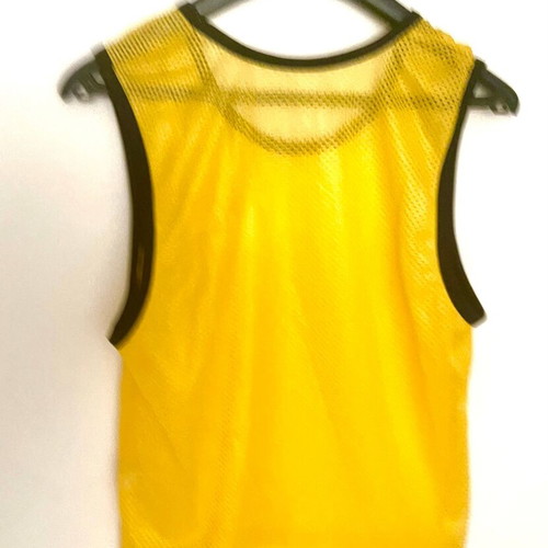 Transparent yellow sleeveless shirt like new, size M