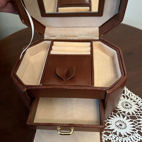 Vintage jewelry box used with mirror and key brown