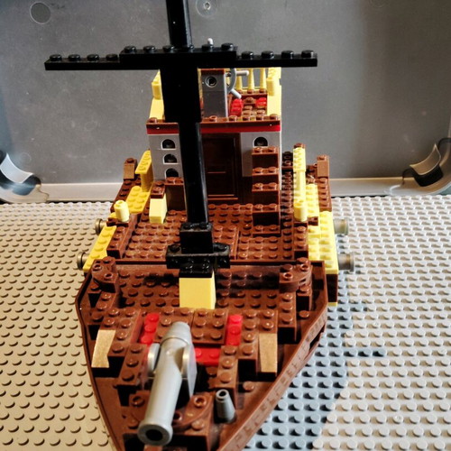 Pirate ship like new, Chinese compatible with popular building blocks