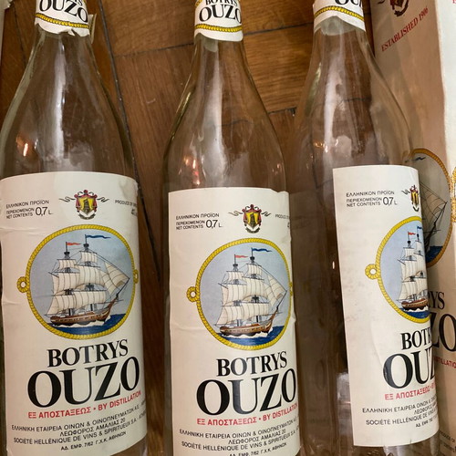 Botrys Ouzo used empty vintage bottles 0.7L pack of 3, 1982