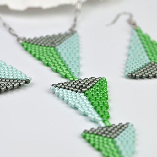 Alga necklace and earrings set custom made, blue and green