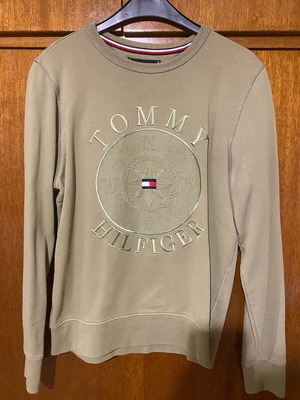 Tommy Hilfiger sweatshirt used, embroidered print, khaki color