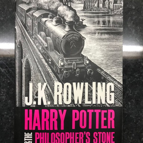 Harry Potter and the Philosopher's Stone English edition like new