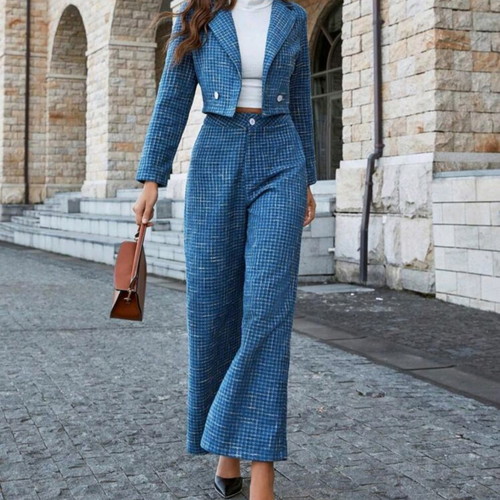 Womens Blue Tweed Jacket and Trousers Set new, size medium