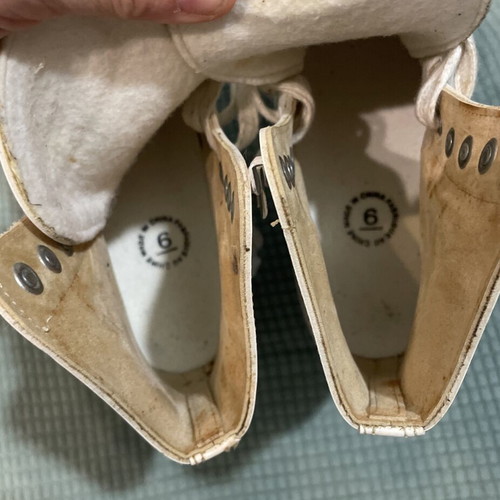 Srite Ferland women's leather ice skates like new, size 6