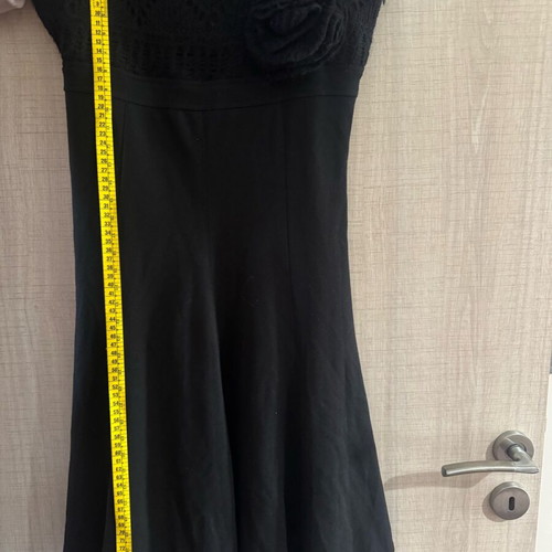 Ysatis knee-length dress like new, black, size 3