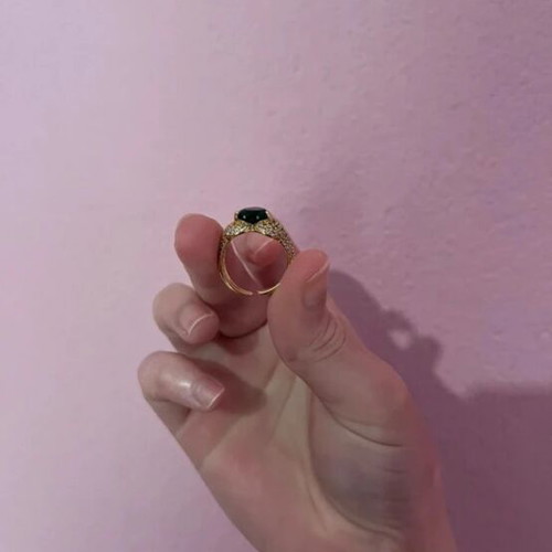 Gold ring with green heart and zircon stones like new, adjustable size