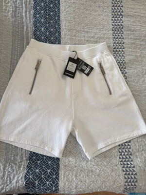 Dsquared2 white shorts like new with zipper details