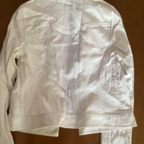Thin jacket M Theory