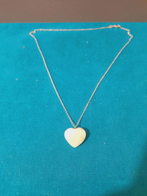 Heart-shaped onyx necklace with silver-plated chain new