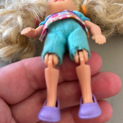 Barbie Mini doll, like new