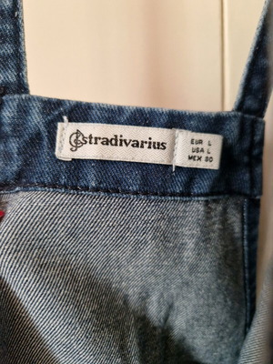 Stradivarius denim skirt overall like new, blue, size M/L