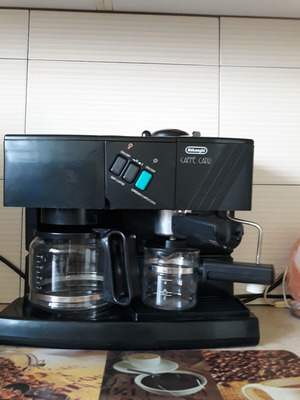 Καφετιέρα Delonghi πολυκαφετιέρα σαν καινούργια για φίλτρου, espresso, cappuccino