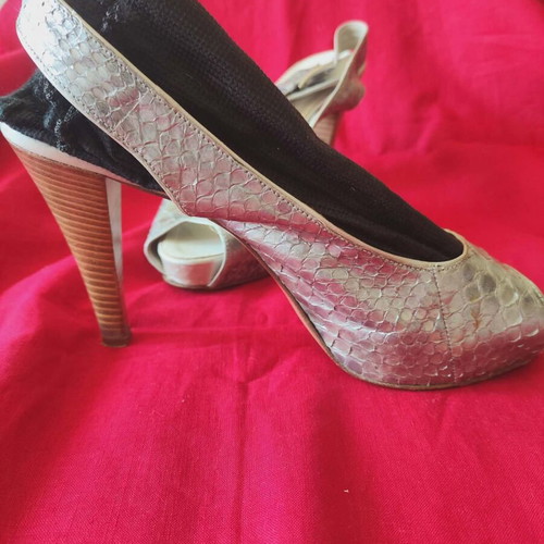Silver Croco-Style Platform Sandals like new, size 39