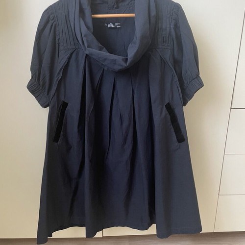 Heel short-sleeve dress dark blue like new