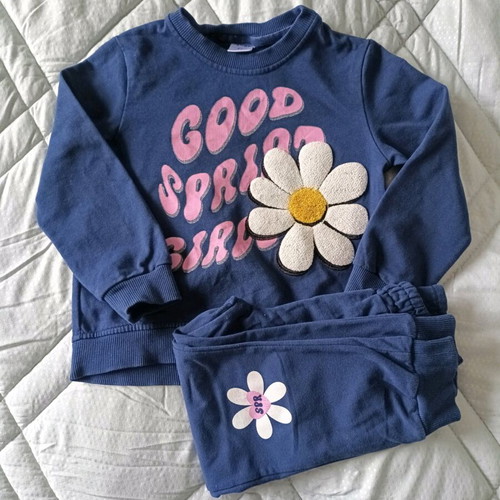 Sprint tracksuits like new for 3-4 years old, blue