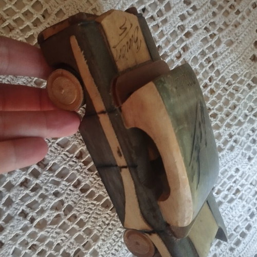 Buick wooden car from Cuba