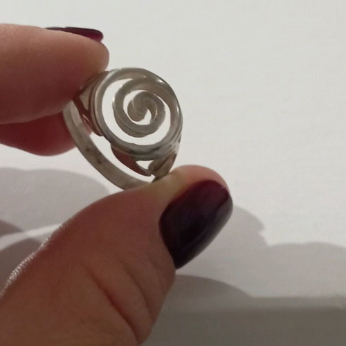 Silver 925 ring new with hallmark size 56-57