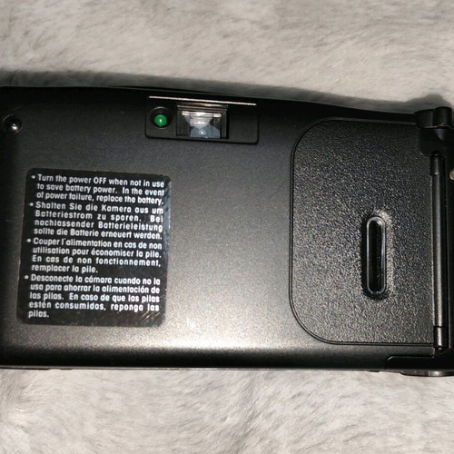 Minolta Riva Zoom AF5 35mm compact film camera used