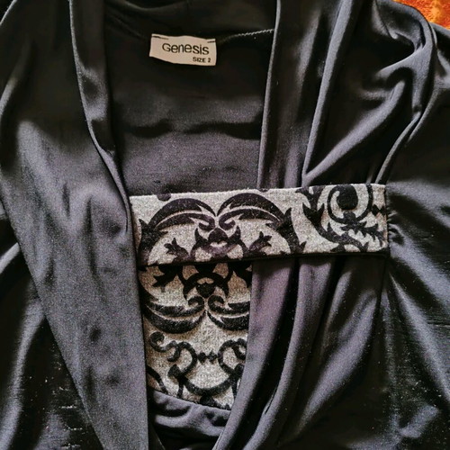Genesis set blouse black acrylic and jacquard skirt black and white like new