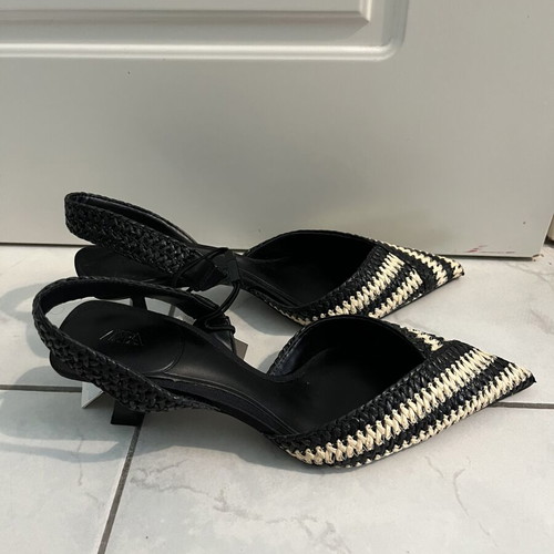 Zara straw sandals new, size 38, black and beige