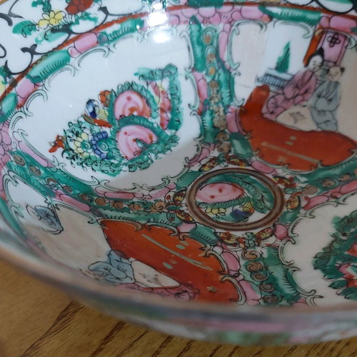Porcelain cup decorated with Chinese style designs like new