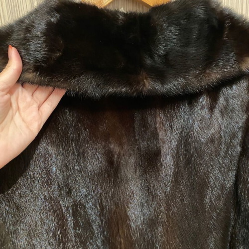 Mink fur jacket Skaperdas Furs like new, brown