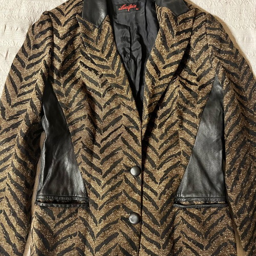 Lucifair brown coat with leather details
