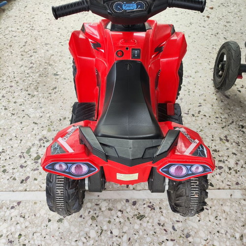 Electric children's ATV like new, rechargeable