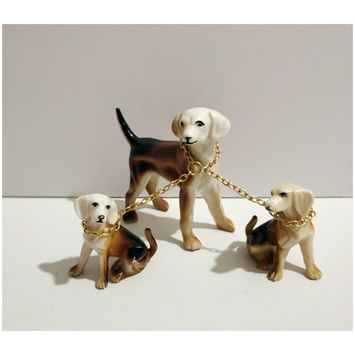 Vintage Beagle Decorative Figurine with 3 Dogs from 1970s