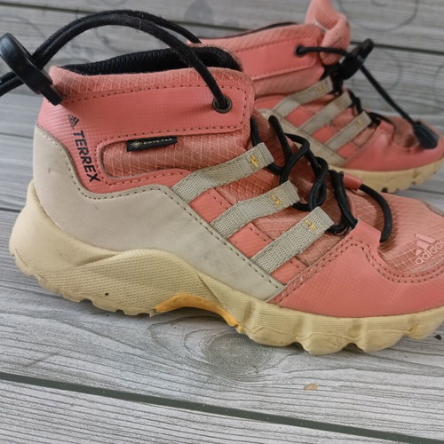 Adidas Terrex Gore-Tex Traxion baby shoes size 26.5