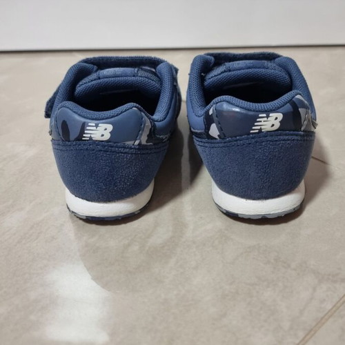 New Balance Lifestyle Kids Sneakers Navy Blue like new