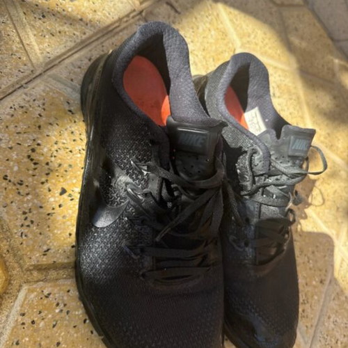 Nike Metcon 4 men's athletic shoes, black, size 44