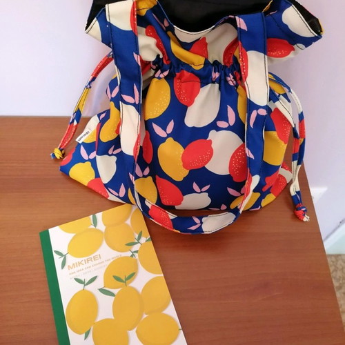Shoulder bag with lemons and matching notebook new
