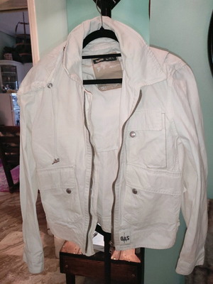 Μπουφάν αντρικό Gas λευκό, σε πολύ καλή κατάσταση