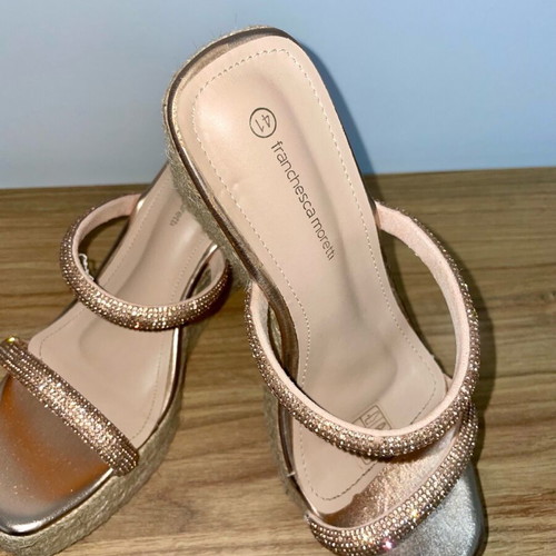 Gold platform sandals like new, size 41