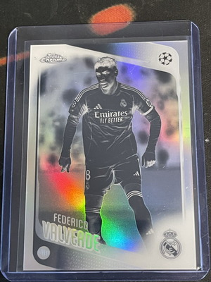 Valverde Negative Refractor Topps Champions League Card like new