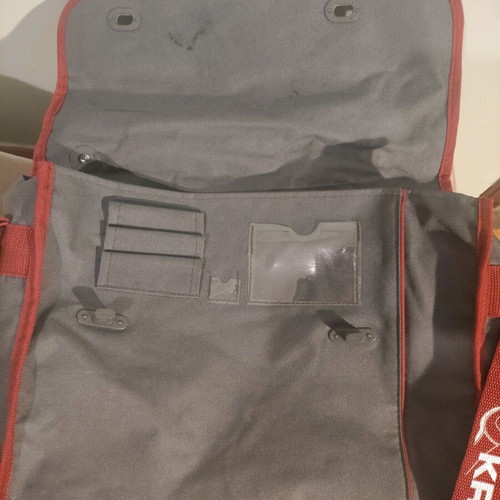 Kraftwerk Work Fashion messenger bag like new, gray with red details